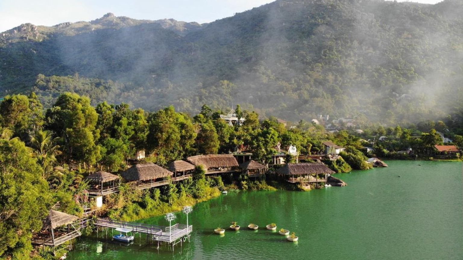 Khu du lịch sinh thái Galina Lake View