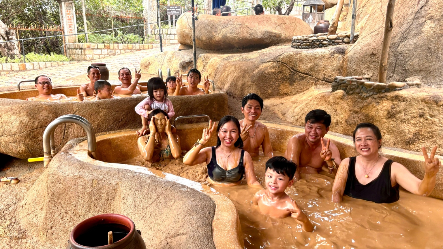 Mud Bath in Nha Trang: A Wonderful Relaxation Experience