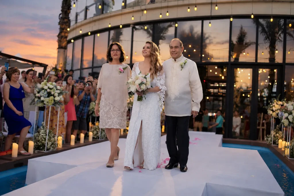 Intimate wedding dinner in Nha Trang after sunset