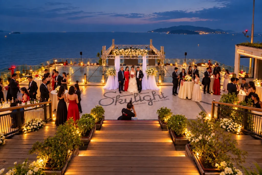 Rooftop wedding with sea views in Nha Trang at Skylight